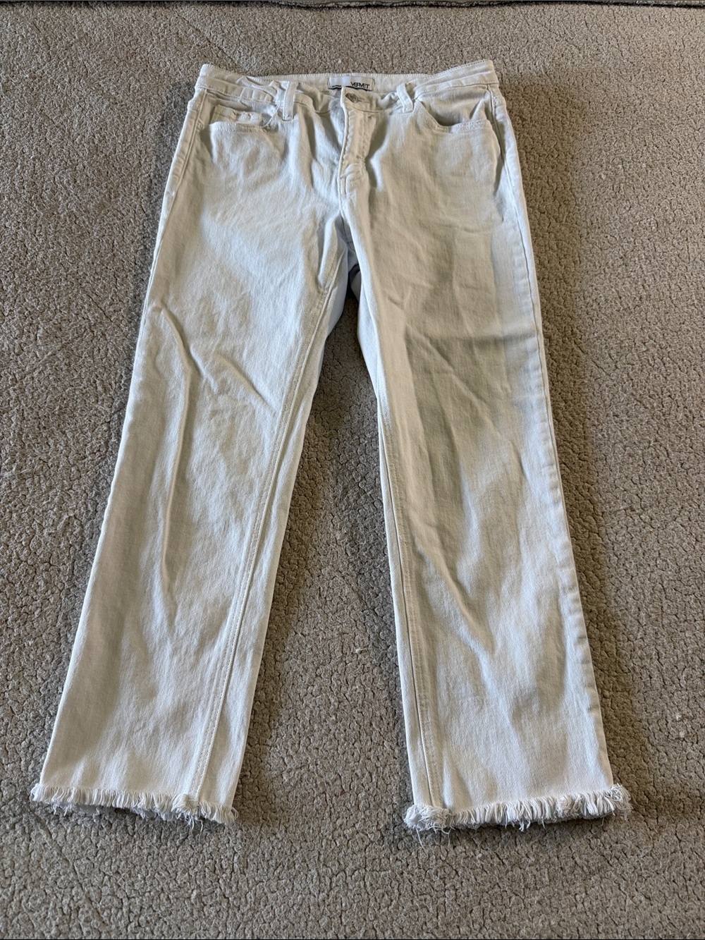 Vervet Women's Cropped Frayed Hem Jeans in White Size 30